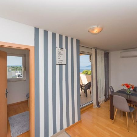 Apartment Sea View In Makarska, Free Parking Ngoại thất bức ảnh
