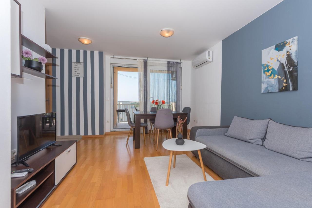 Apartment Sea View In Makarska, Free Parking Ngoại thất bức ảnh