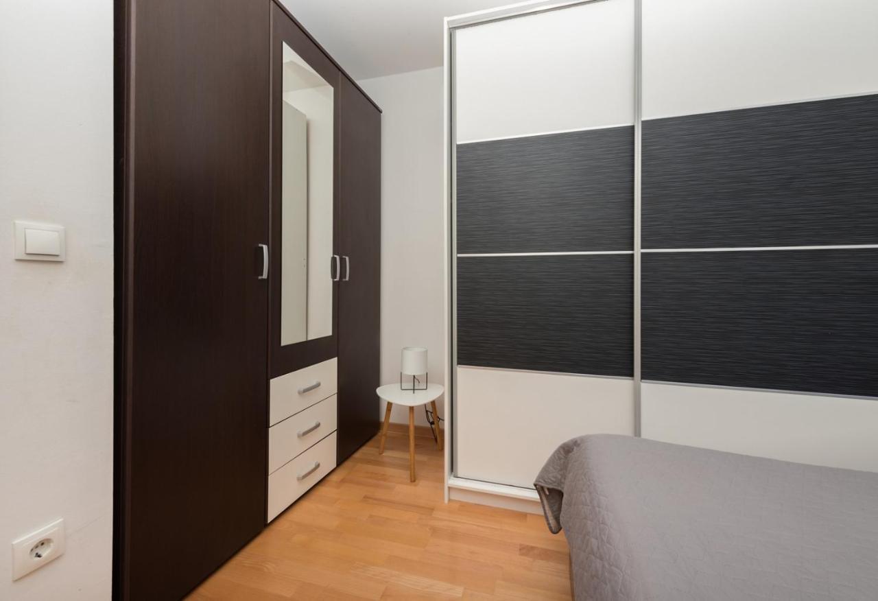 Apartment Sea View In Makarska, Free Parking Ngoại thất bức ảnh