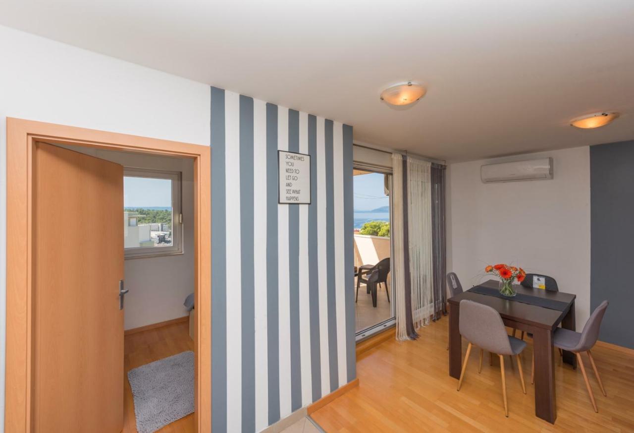 Apartment Sea View In Makarska, Free Parking Ngoại thất bức ảnh